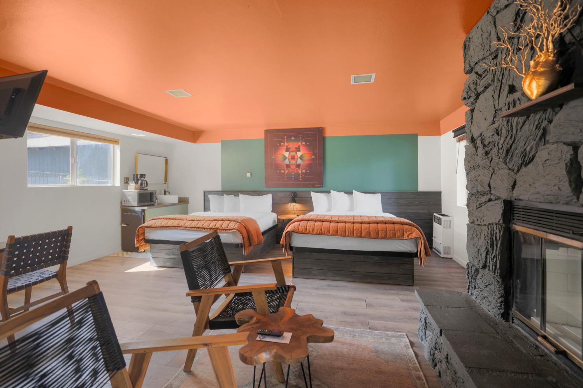 Sessions Retreat & Hotel Big Bear Lake Exterior photo